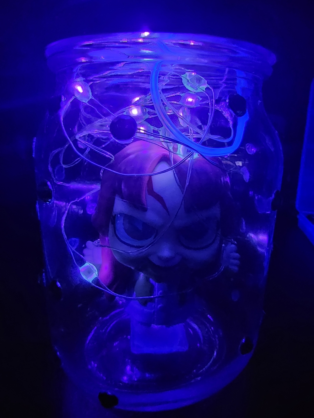 Black Light LED Fairy Light Jar with Collectible Figure Displayed - Picture 5 of 15